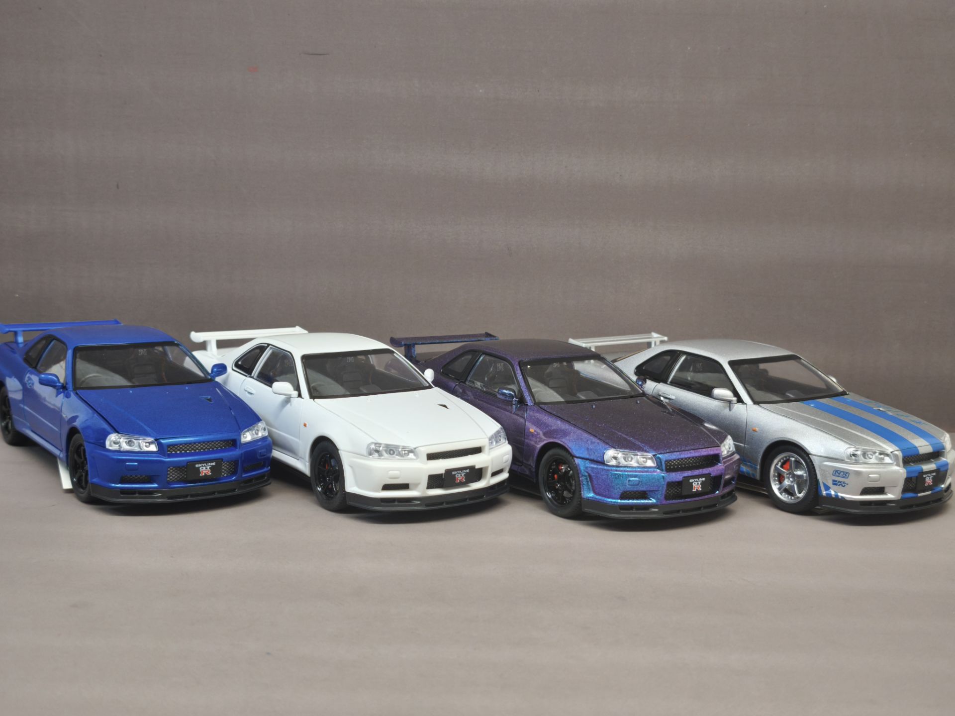 ماشین فلزی نیسان جی تی ار اسکالاین ار۳۴ nissan r34 skyline 18 ماشین فلزی نیسان جی تی ار اسکالاین ار۳۴ nissan r34 skyline - Image 15