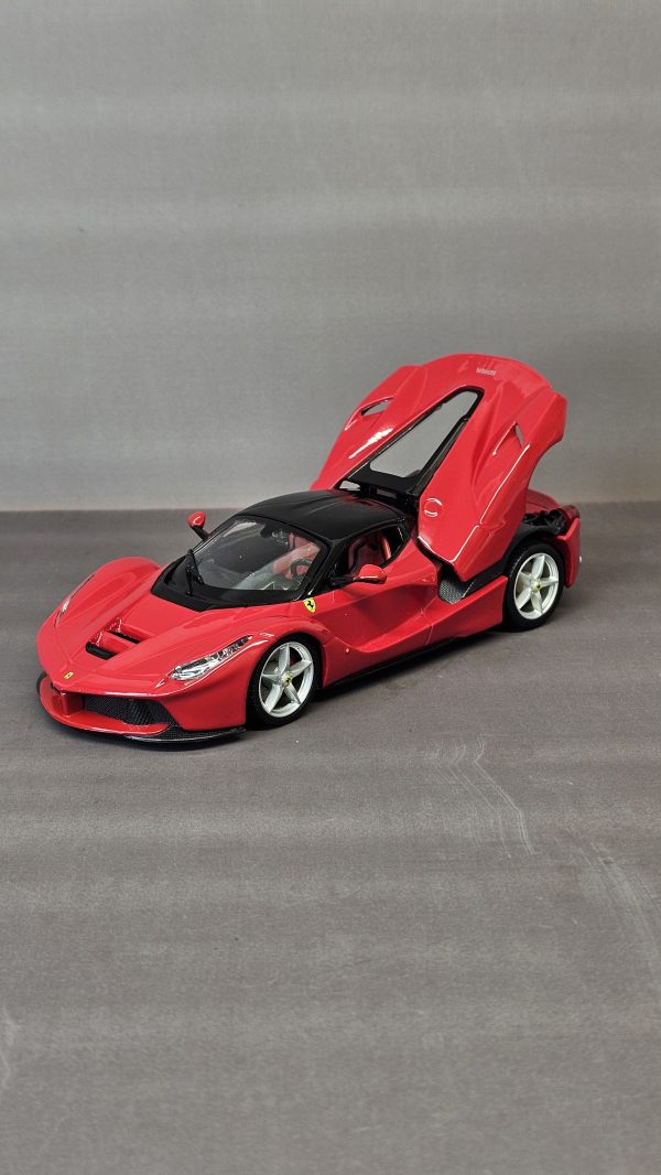 ماکت ماشین فراری لافراری Ferrari Laferrari برند Bburago - Image 7