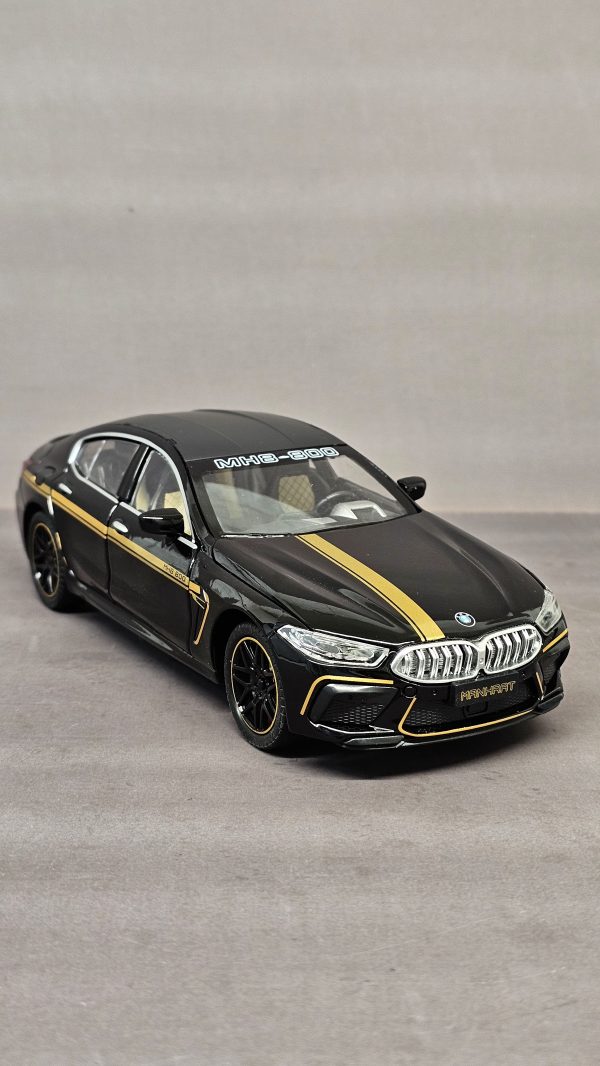 ماشین فلزی bmw m8بی ام و
