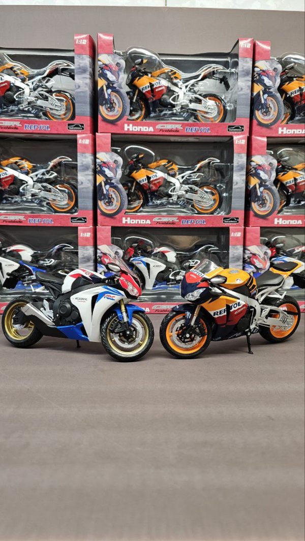 ماکت موتور هوندا سی بی ار Honda cbr 1000 - Image 4