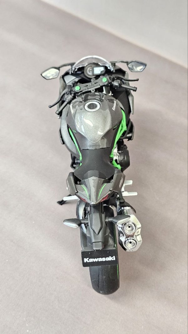 ماکت موتور کاوازاکی Kawasaki h2 برند ائوشیما - Image 4