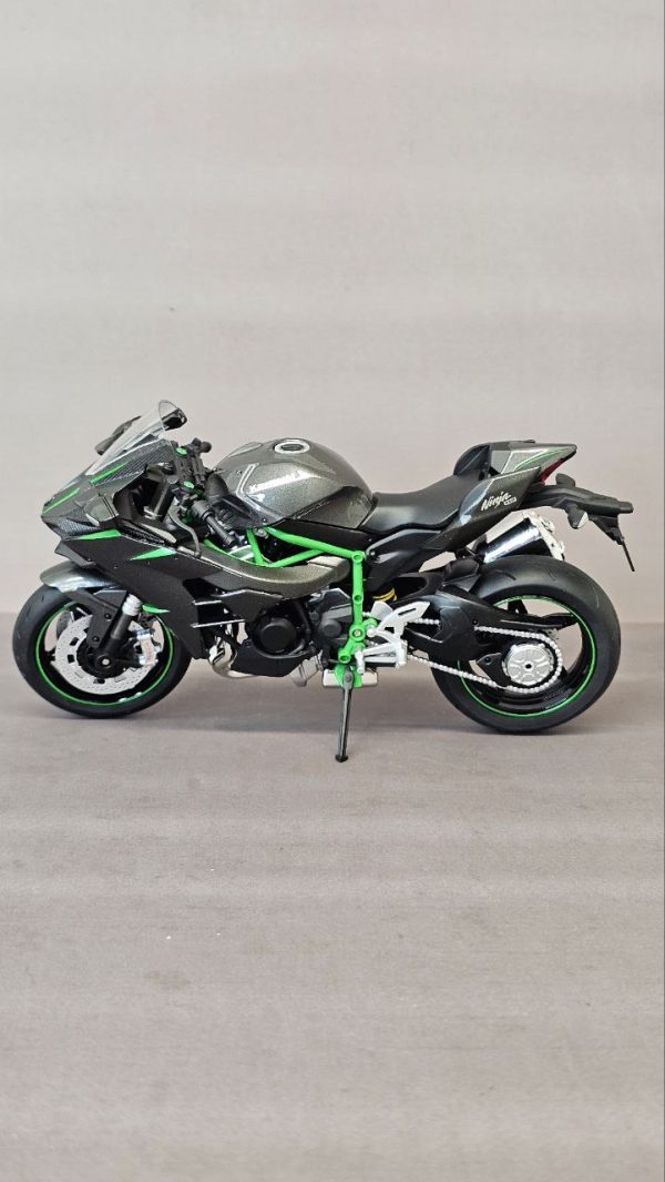 ماکت موتور کاوازاکی Kawasaki h2 برند ائوشیما - Image 6