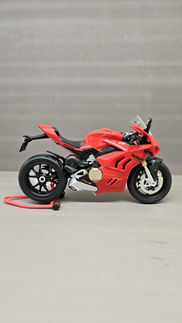 ماکت موتور دوکاتی پانیگال ducati  panigale - Image 4