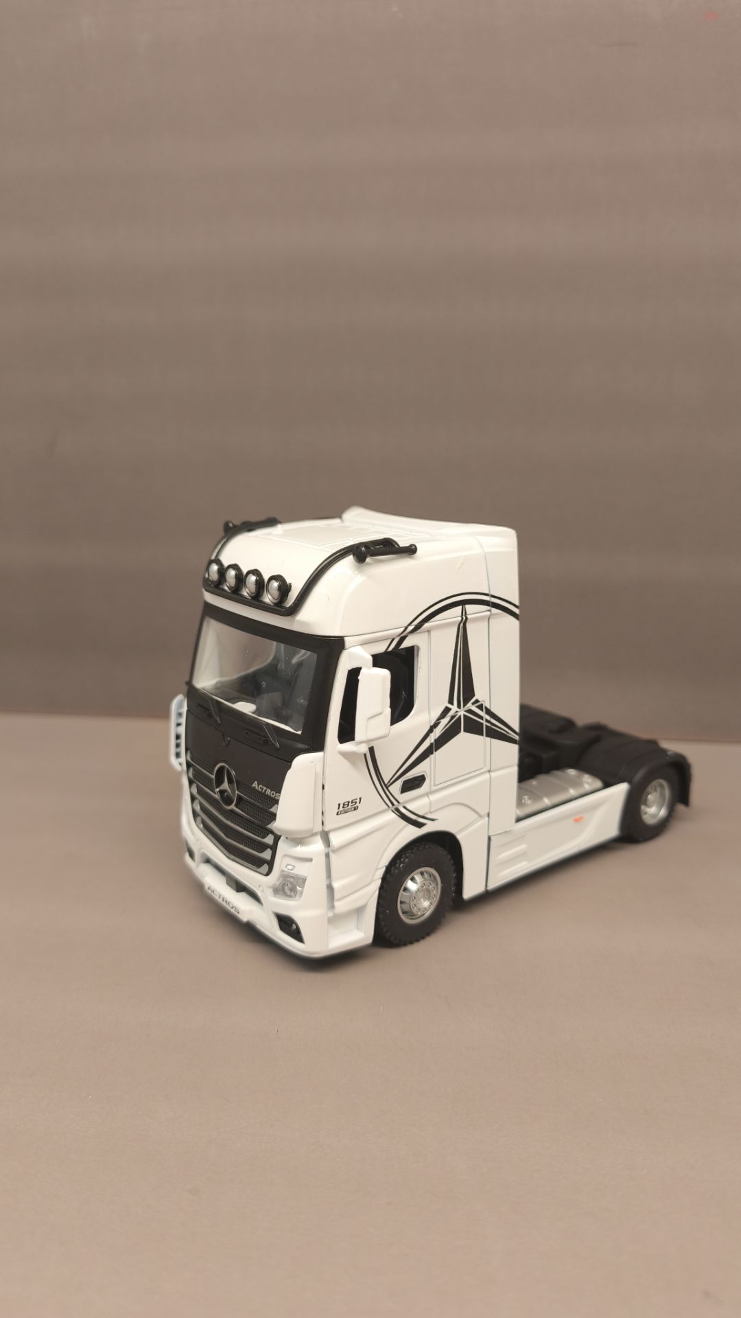 کله تریلی بنز Benz actros 12 کله تریلی بنز Benz actros - Image 9