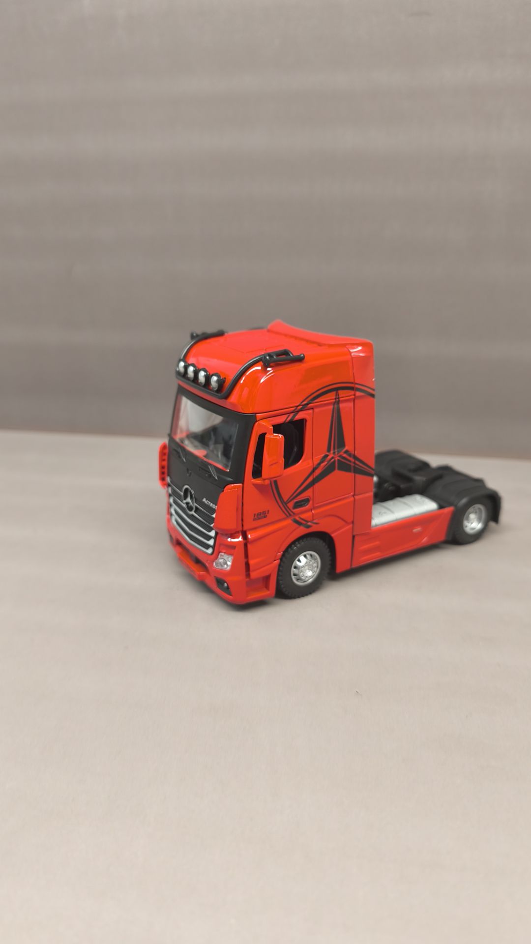 کله تریلی بنز Benz actros 7 کله تریلی بنز Benz actros - Image 4