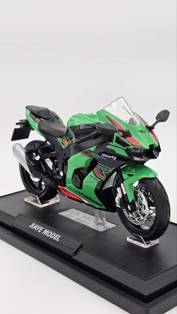 ماکت موتور کاوازاکی زدایکس kawasaki zx10 4 ماکت موتور کاوازاکی زدایکس kawasaki zx10