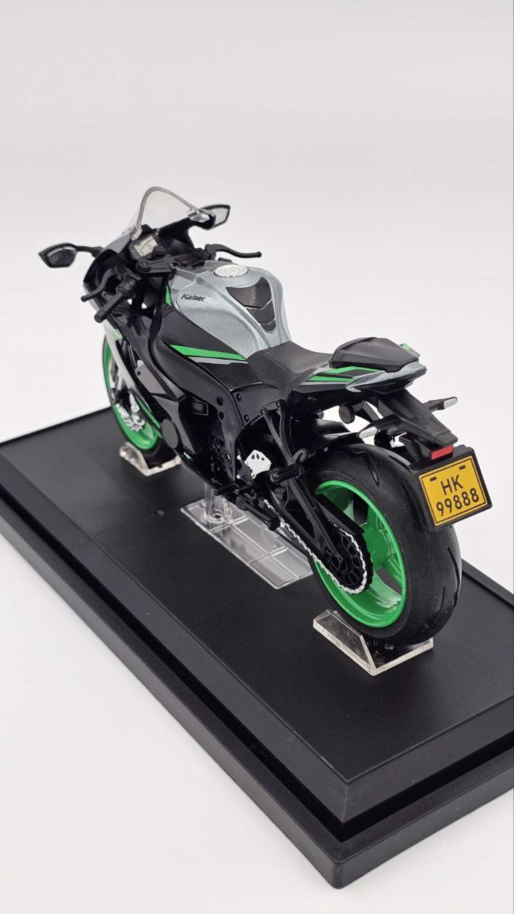 ماکت موتور کاوازاکی زدایکس kawasaki zx10 7 ماکت موتور کاوازاکی زدایکس kawasaki zx10 - Image 4