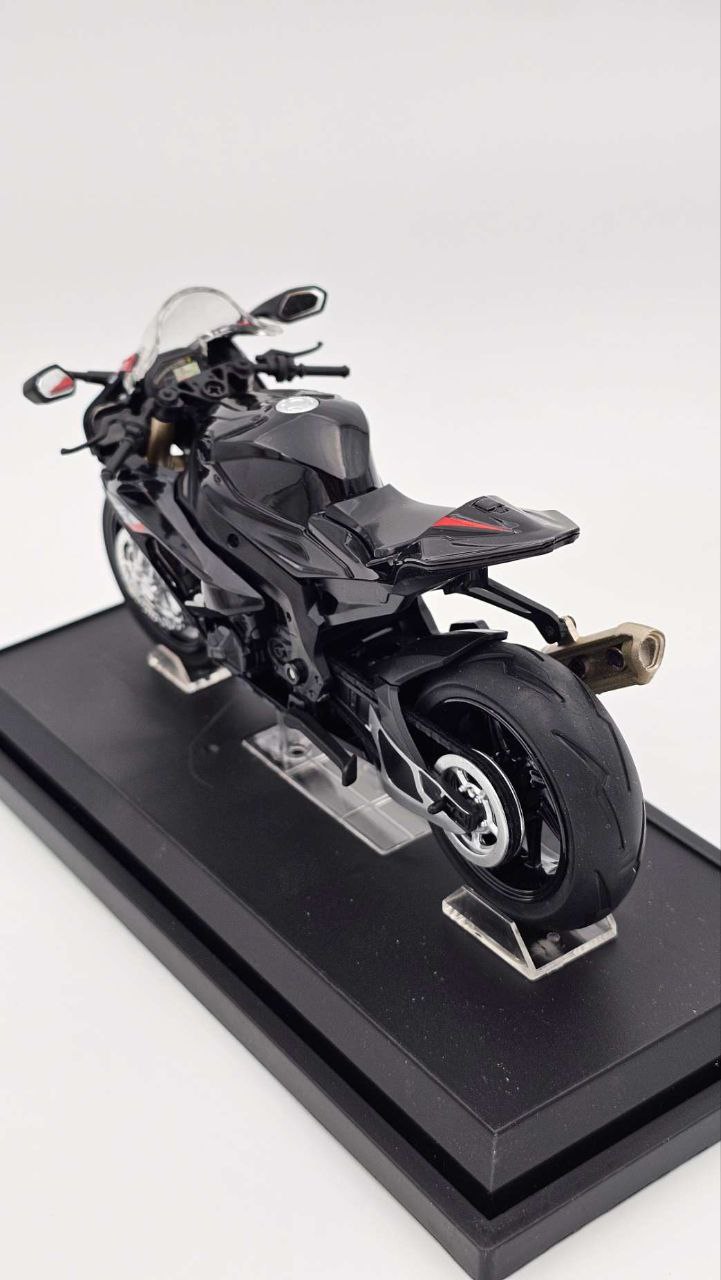 ماکت موتور بی ام و bmw hp4 7 ماکت موتور بی ام و bmw hp4 - Image 4