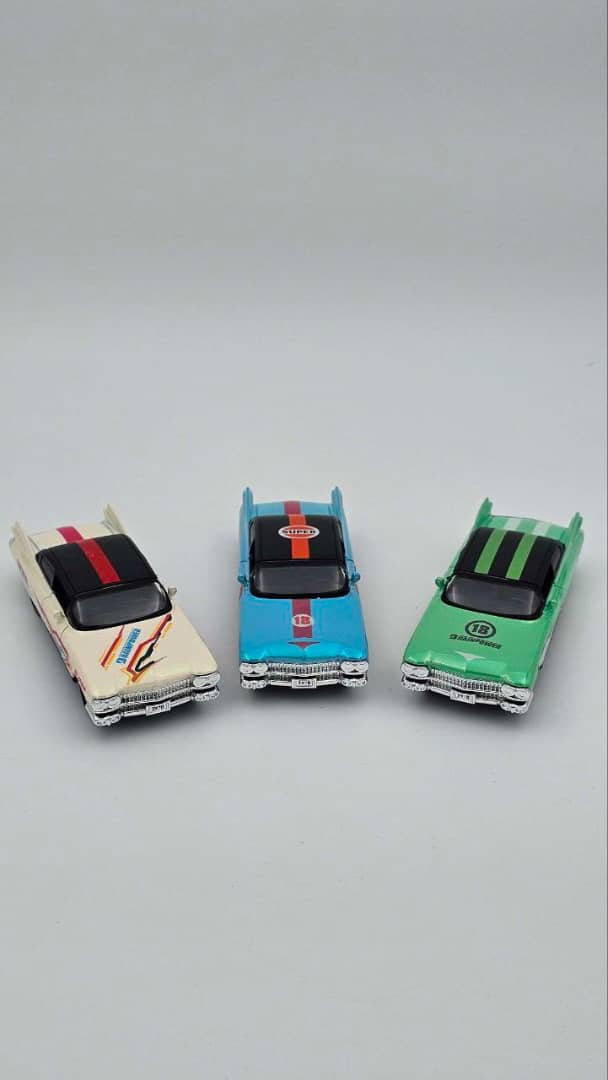 ماشین فلزی کادیلاک 4 ماشین فلزی کادیلاک