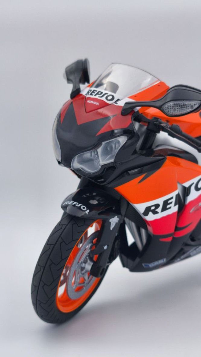 ماکت موتور هوندا رپسول Honda repsol 8 ماکت موتور هوندا رپسول Honda repsol - Image 5