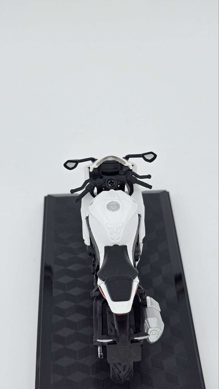 ماکت موتور سوزوکی جی اس ایکس suzuki gsxr1000 سایز 1:18 - Image 5