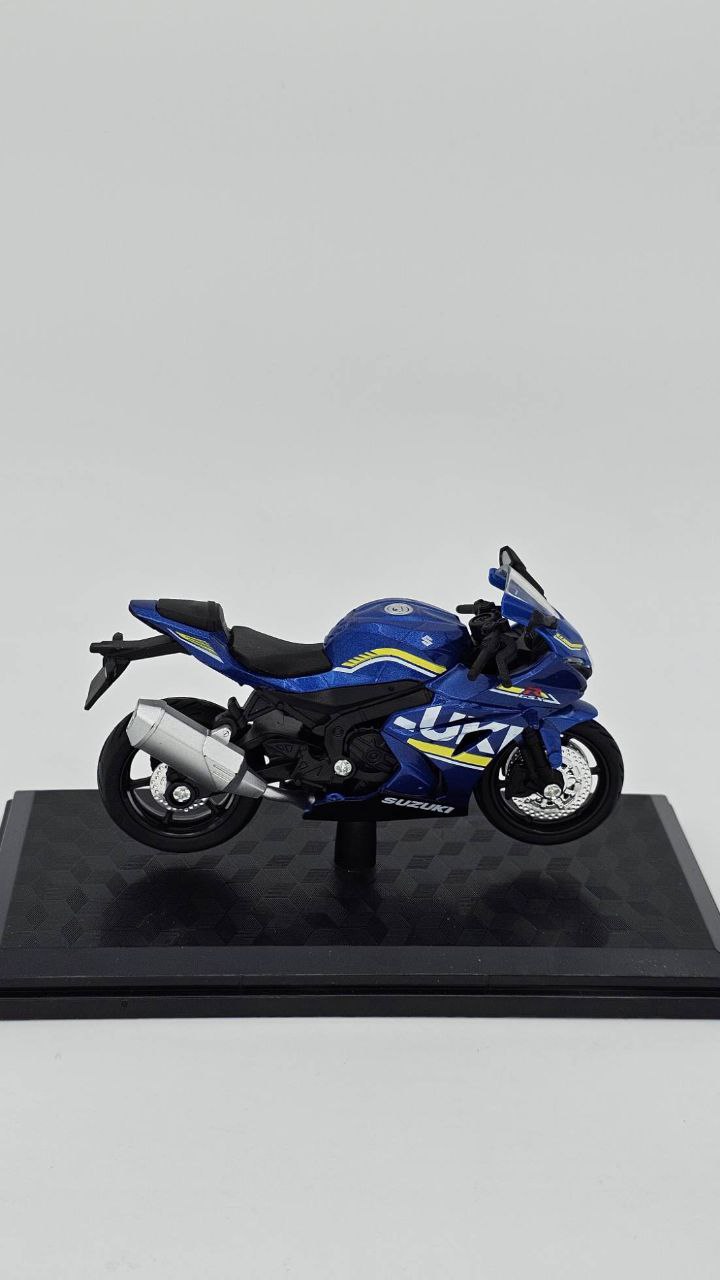 ماکت موتور سوزوکی جی اس ایکس suzuki gsxr1000 سایز 1:18 - Image 3