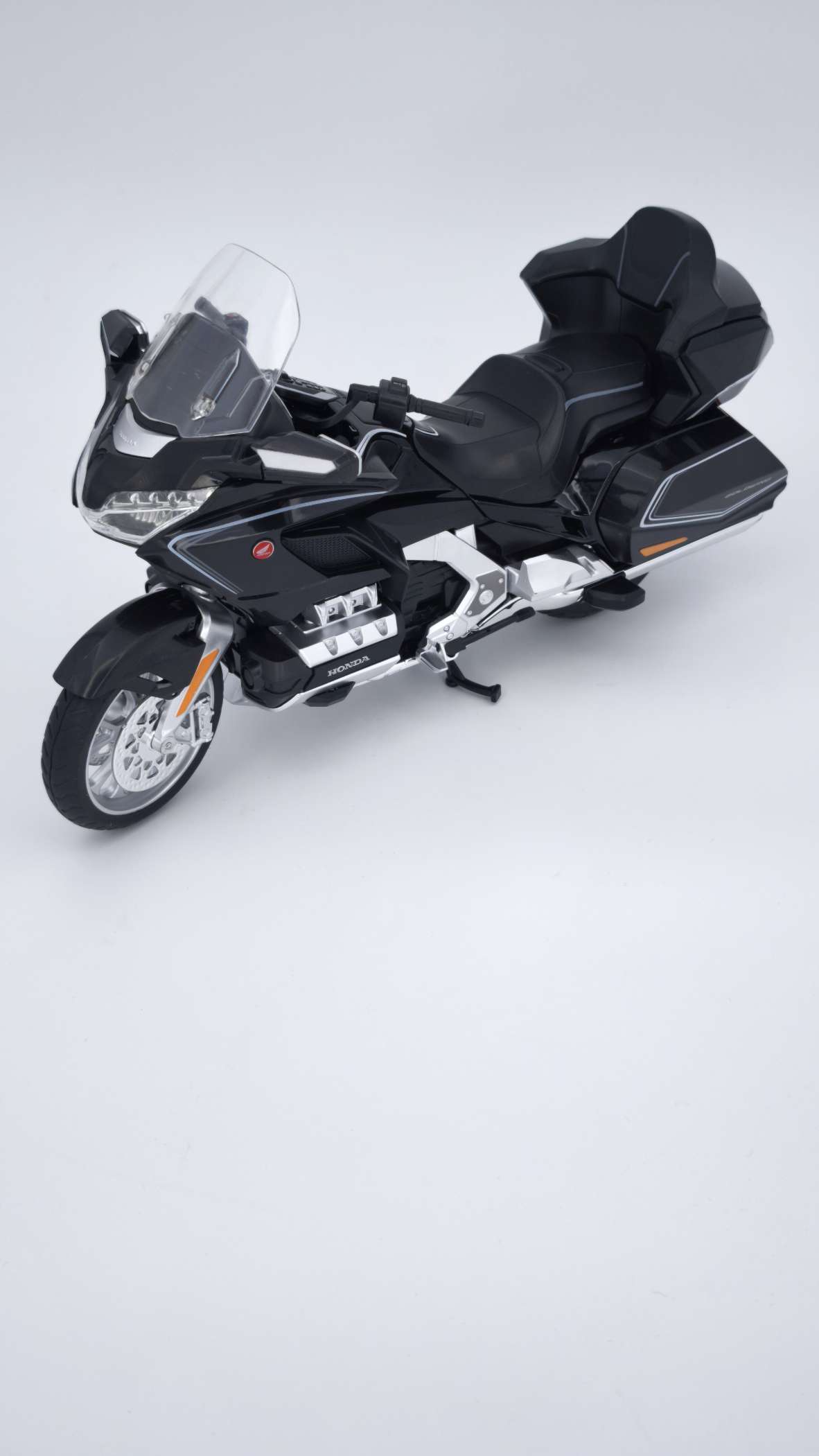 ماکت موتور هوندا گلدوینگ 1800 Honda goldwing - Image 9
