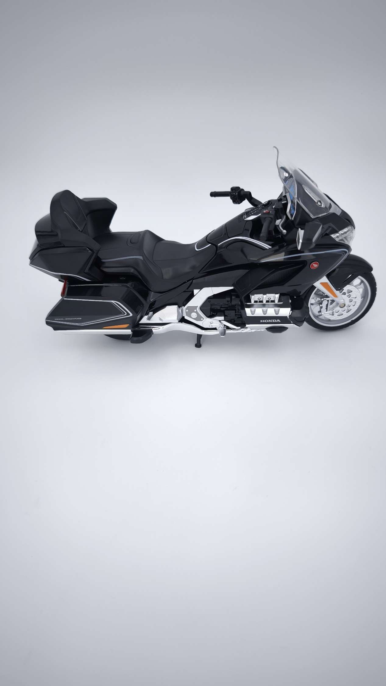 ماکت موتور هوندا گلدوینگ 1800 Honda goldwing - Image 7