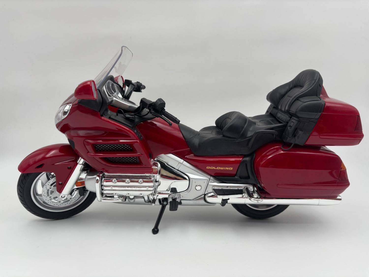 ماکت موتور هوندا گلدوینگ Honda goldwing برند motor max - Image 2