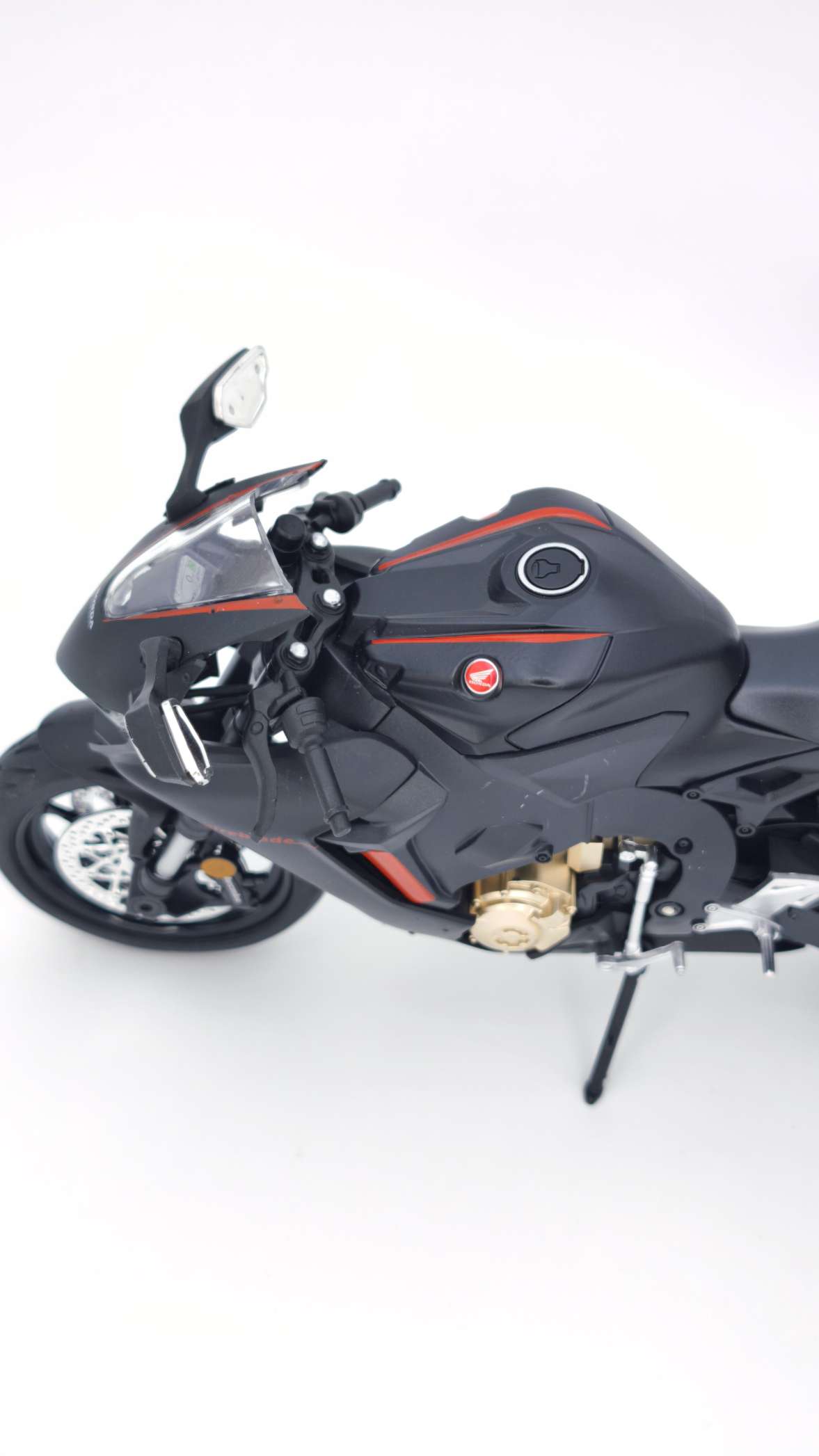 ماکت موتور هوندا سی بی ار Honda cbr 1000 - Image 9