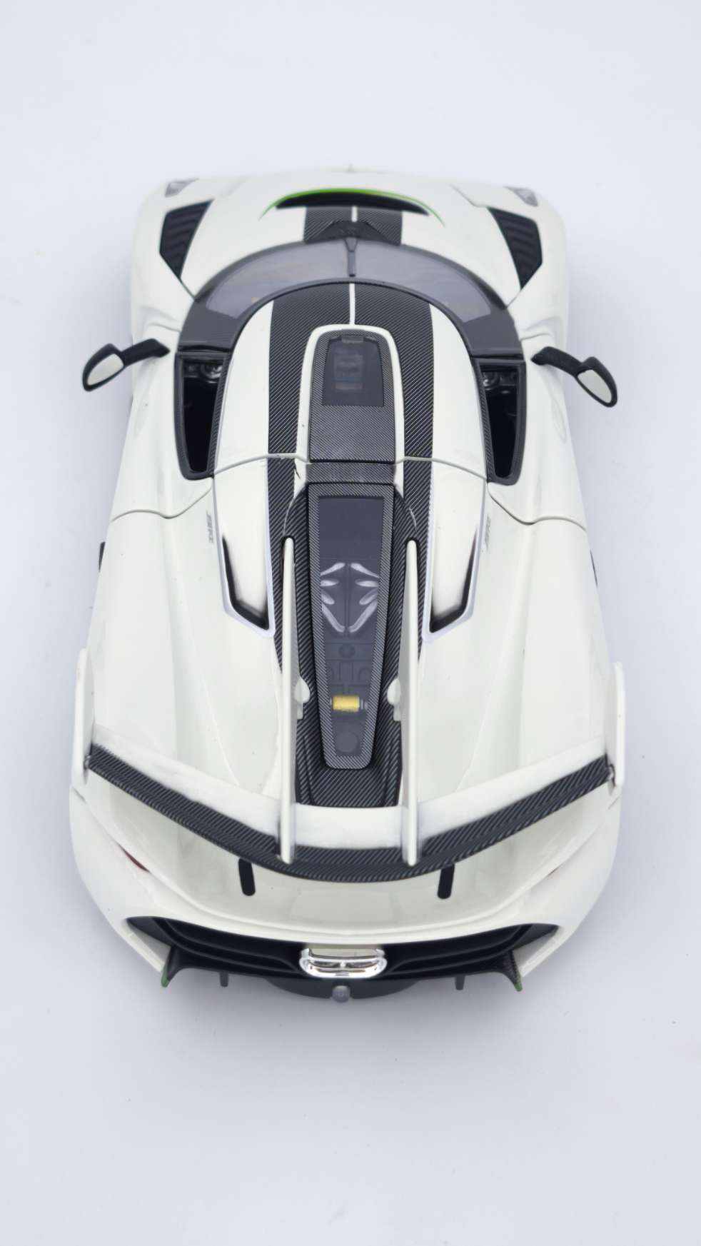 ماکت ماشین فلزی کونیگ زگ جسکو Koenigsegg Jesko - Image 4