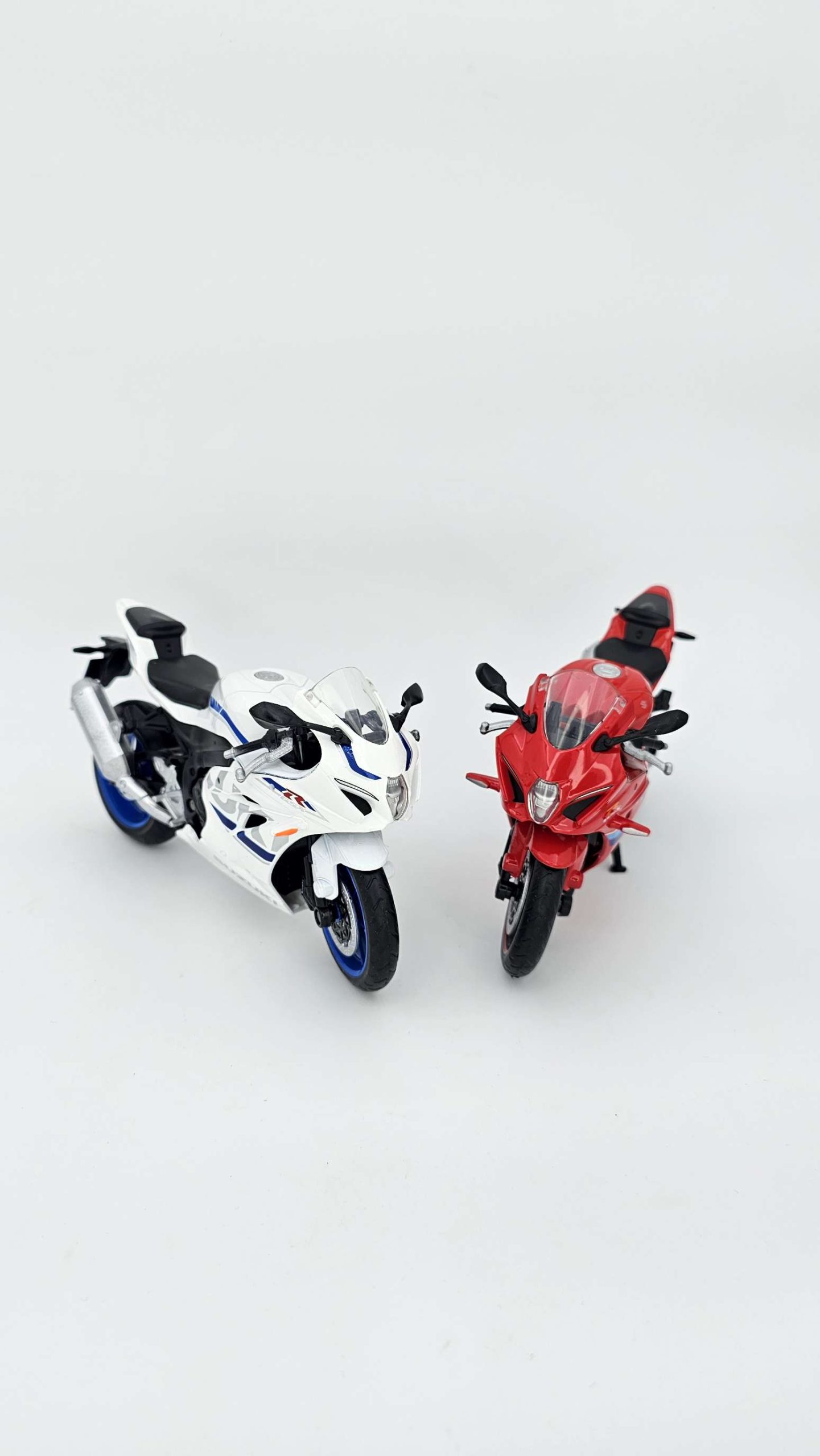 ماکت موتور سوزوکی جی اس ایکس suzuki gsxr1000