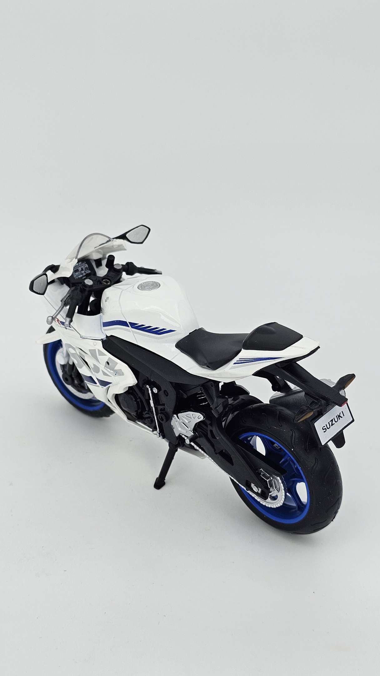 ماکت موتور سوزوکی جی اس ایکس suzuki gsxr1000 - Image 4